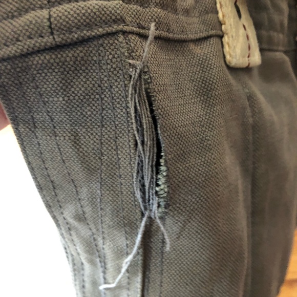 Hollister over the shoulder bag! Stylish & useful - Picture 5 of 7